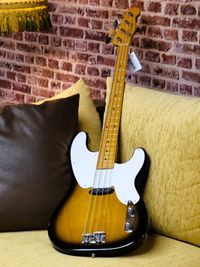 Fender &#039;51 Vintage Precision 1