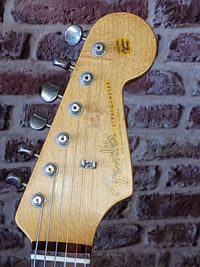 Fender Custom Shop Stratocaster_Kopf