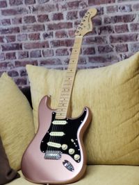 Fender USA Performer Stratocaster_Front