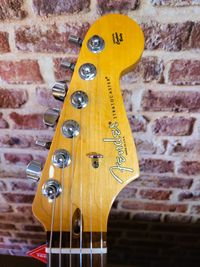 Fender USA Standard Stratocaster 2