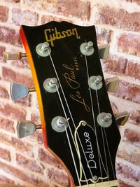 Gibson Les Paul Deluxe &#039;81 2