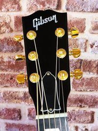 Gibson Songwriter 2